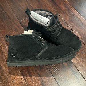 Ugg Men Boot Neumel chukka black great condition!
